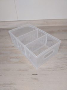 Caja transparente con separadores